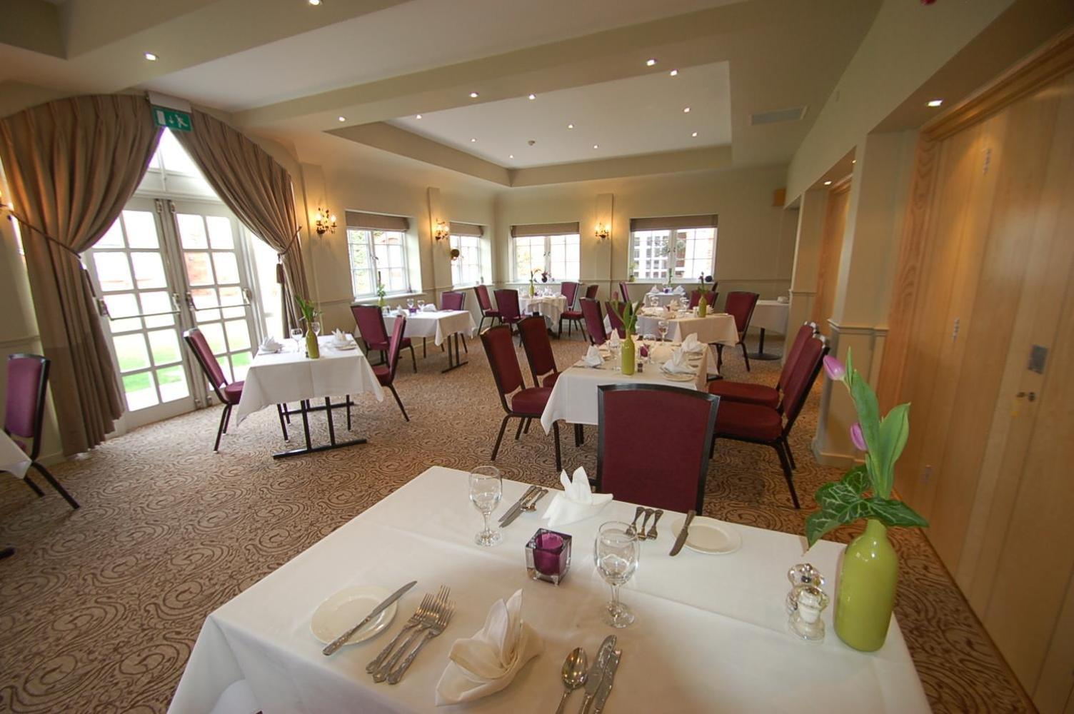 Hotel Kings Court 3*