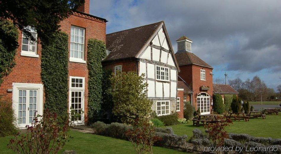 Отель Kings Court Alcester-stratford Upon Avon 3*