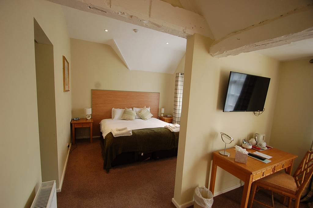 Отель Kings Court Alcester-stratford Upon Avon Альчестер