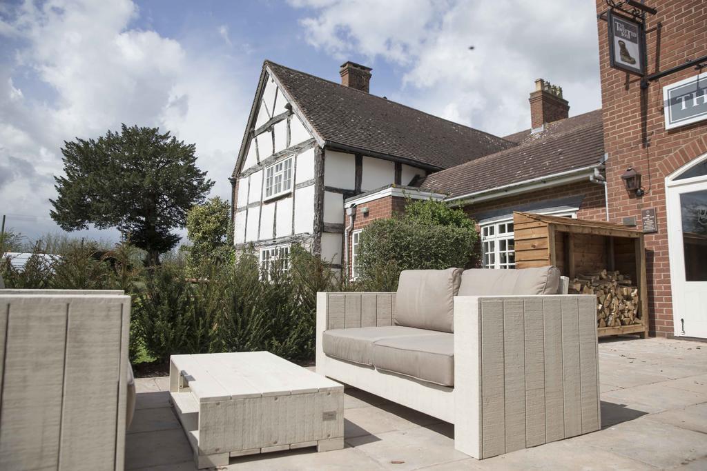 Отель Kings Court Alcester-stratford Upon Avon Альчестер